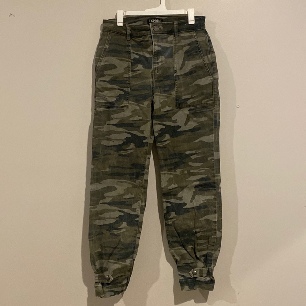 Express Camo Pants/Jeans